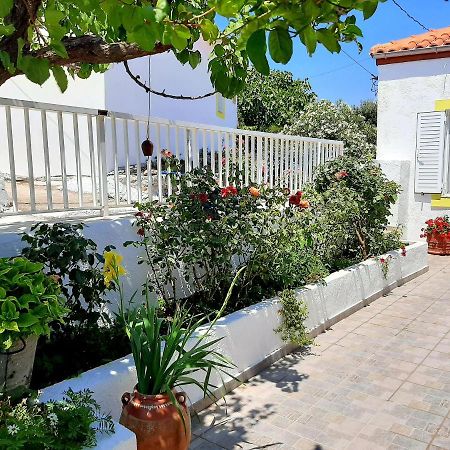 Lemon Garden 2 Apartment Karidi Екстериор снимка