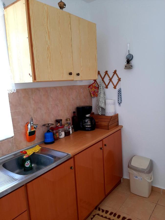 Lemon Garden 2 Apartment Karidi Екстериор снимка
