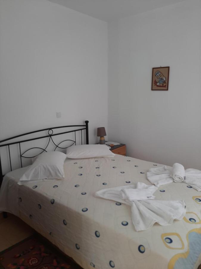 Lemon Garden 2 Apartment Karidi Стая снимка